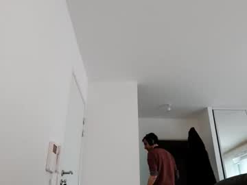 Softndwear Chaturbate stream image from March 17, 2025