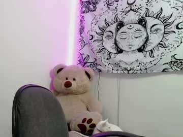 Dark_Cherryy stream image from March 17, 2025