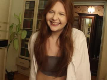 Foxyspirit Chaturbate stream image from March 17, 2025
