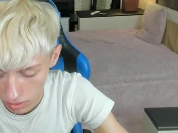 Just_Mil Chaturbate stream image from March 17, 2025