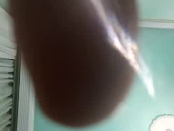 Raulbonce Chaturbate stream image from March 17, 2025