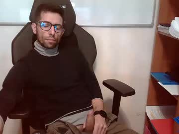 Topg84 Chaturbate stream image from March 17, 2025