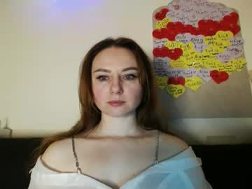 Lisevans Chaturbate stream image from March 17, 2025
