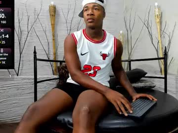 Jhonnywill Chaturbate stream image from March 17, 2025
