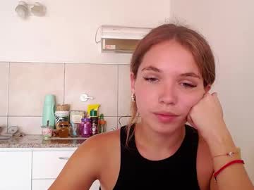 Juanachat Chaturbate stream image from March 17, 2025