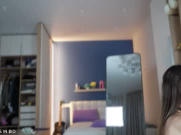 1mari_01 Chaturbate stream image from March 17, 2025