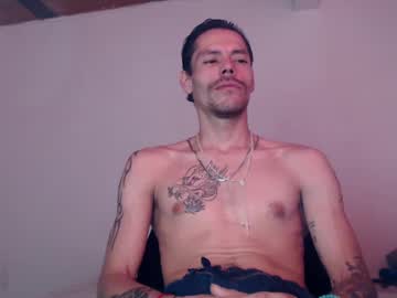 Stragos585486 Chaturbate stream image from March 17, 2025