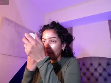 Ximenaa_Diaz Chaturbate stream image from March 17, 2025