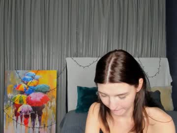 Roseblanche2k Chaturbate stream image from March 17, 2025