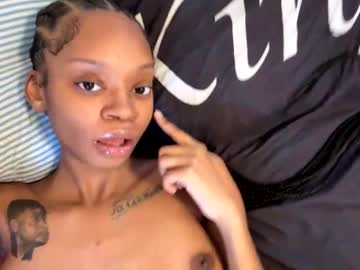 Sikkygugek Chaturbate stream image from March 17, 2025