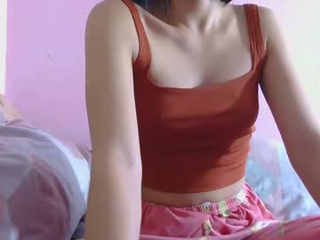 Zara_Play Chaturbate stream image from March 17, 2025