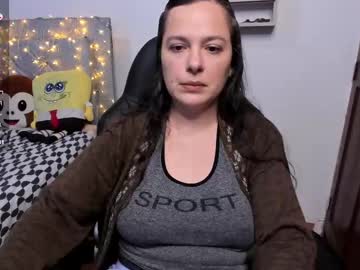 Hidianapaola Chaturbate stream image from March 18, 2025