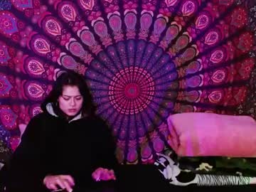 Abbysccott Chaturbate stream image from March 18, 2025