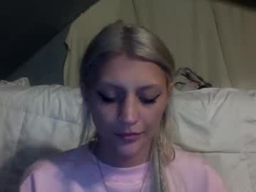 Elementalgoddess Chaturbate stream image from March 18, 2025
