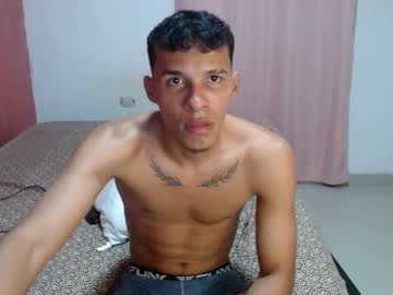 Latino_Stallion23 Chaturbate stream image from March 18, 2025
