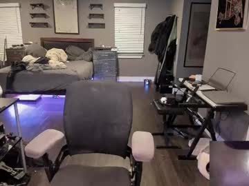 Booker_Baxton Chaturbate stream image from March 18, 2025