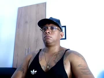 Tom_Miller Chaturbate stream image from March 18, 2025