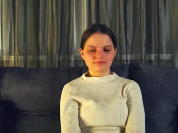 Ainsleybadder Chaturbate stream image from March 18, 2025