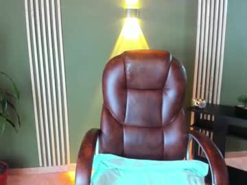 Desiring__Angel Chaturbate stream image from March 18, 2025