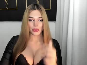 Hotstellacumxxx Chaturbate stream image from March 18, 2025