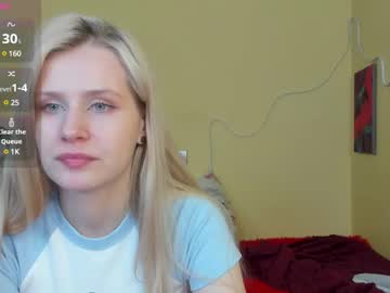 Jennastaler Chaturbate stream image from March 18, 2025