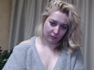 Ohsweetiren Chaturbate stream image from March 18, 2025