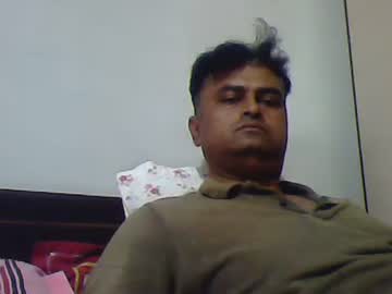 Puneguyoncam Chaturbate stream image from March 18, 2025
