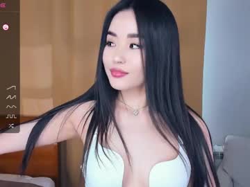 Alwayssmile8 Chaturbate stream image from March 18, 2025