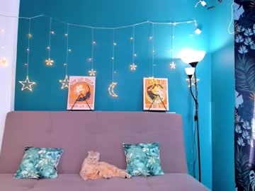 Elsa_Flow Chaturbate stream image from March 18, 2025