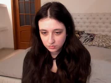 Ginablum Chaturbate stream image from March 18, 2025