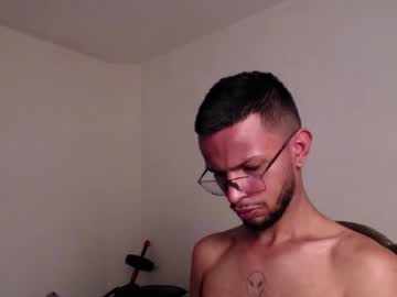 Magiber1205 Chaturbate stream image from March 18, 2025