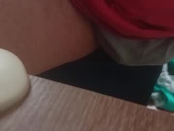 Petrli Chaturbate stream image from March 18, 2025