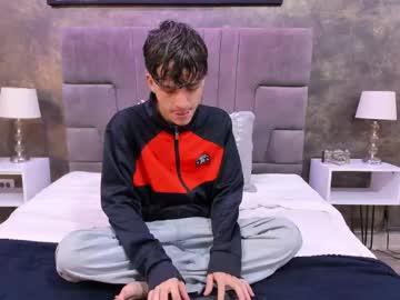 Bruce_Hans Chaturbate stream image from March 18, 2025