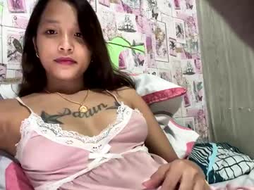 Urasian_Lilboob Chaturbate stream image from March 18, 2025