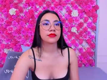 Bellajohnson_ Chaturbate stream image from March 18, 2025