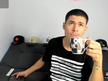 Lukas_Corredor Chaturbate stream image from March 18, 2025