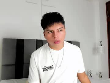 Dan_Travol01 Chaturbate stream image from March 18, 2025