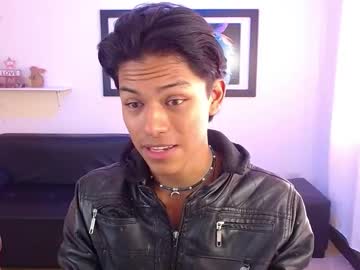 Dreyk20 Chaturbate stream image from March 18, 2025