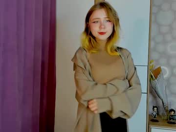 Edytfisk Chaturbate stream image from March 18, 2025