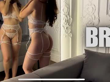 Juliette_Junson Chaturbate stream image from March 18, 2025