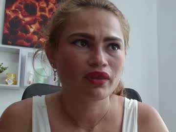 Emilynova69 Chaturbate stream image from March 18, 2025