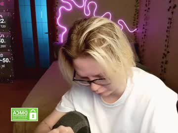 Sunny_Mood Chaturbate stream image from March 18, 2025