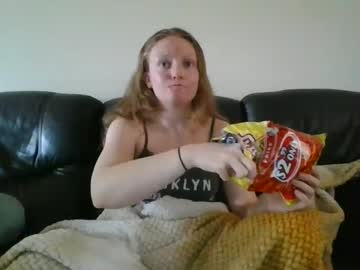 Vladandval25 Chaturbate stream image from March 18, 2025