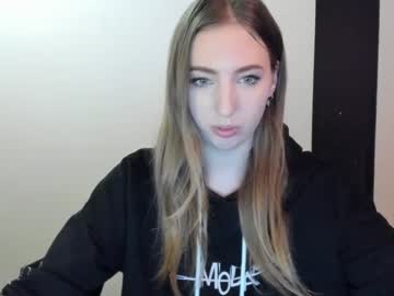 Hannagabriel Chaturbate stream image from March 18, 2025