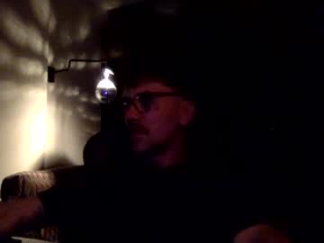 Istaychill4real Chaturbate stream image from March 18, 2025