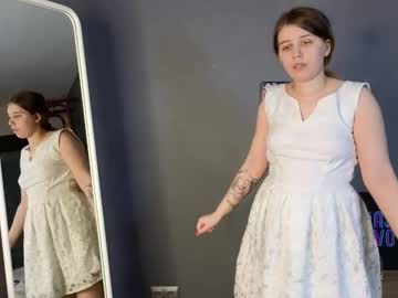Fancycoldwell Chaturbate stream image from March 18, 2025