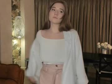 Luna_Fleur Chaturbate stream image from March 18, 2025