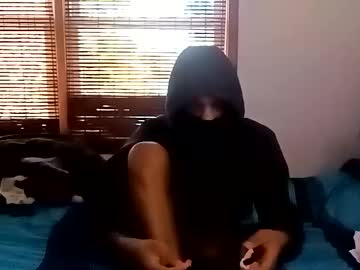 Mayascot36 Chaturbate stream image from March 18, 2025