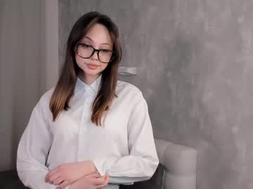 Meganedsall Chaturbate stream image from March 18, 2025