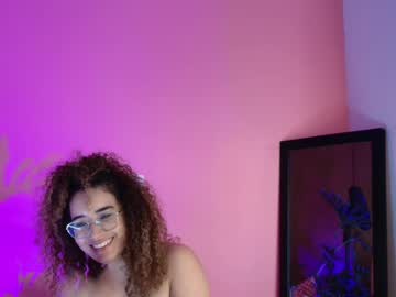 Charlotte1117 Chaturbate stream image from March 18, 2025